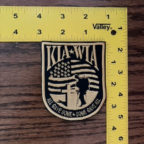KIA-WIA patch Killed in Action Wounded in Action patch GOLD Tone - Picture 4 of 4
